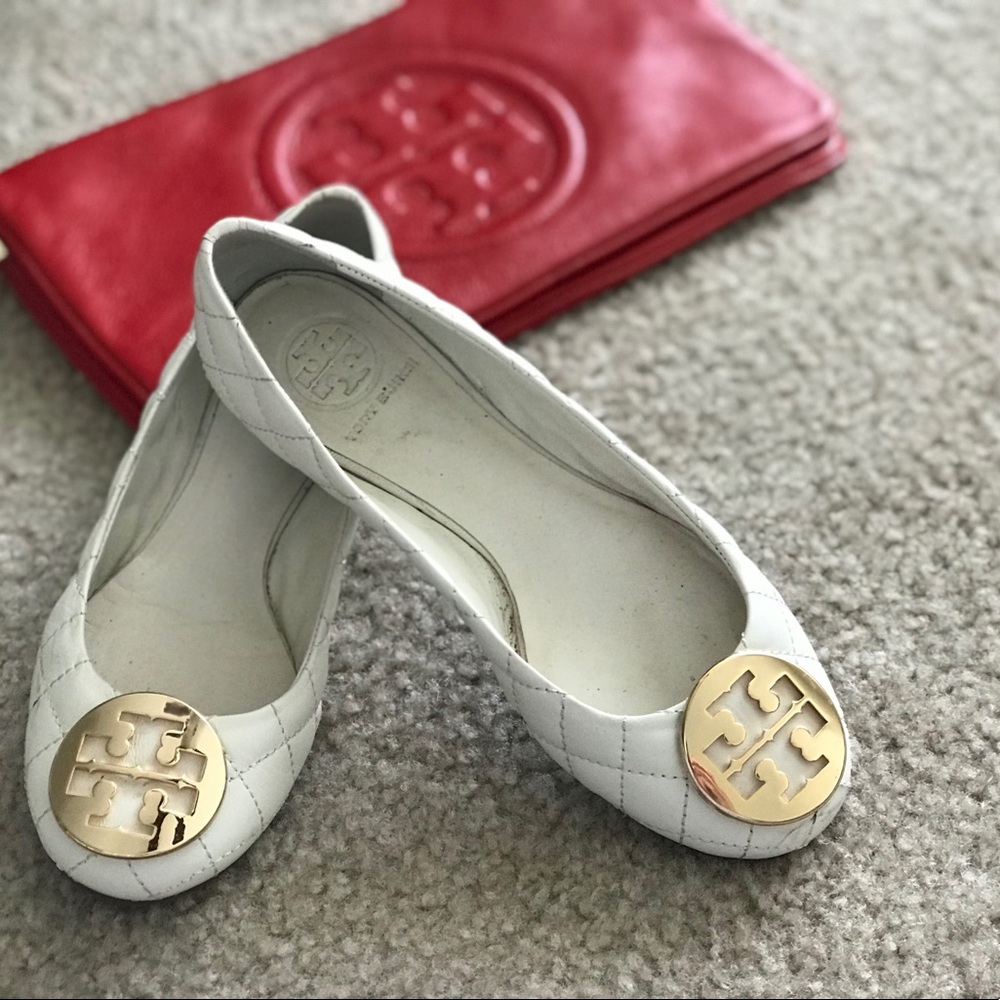 💕final price Tory Burch quilted flat white cream
